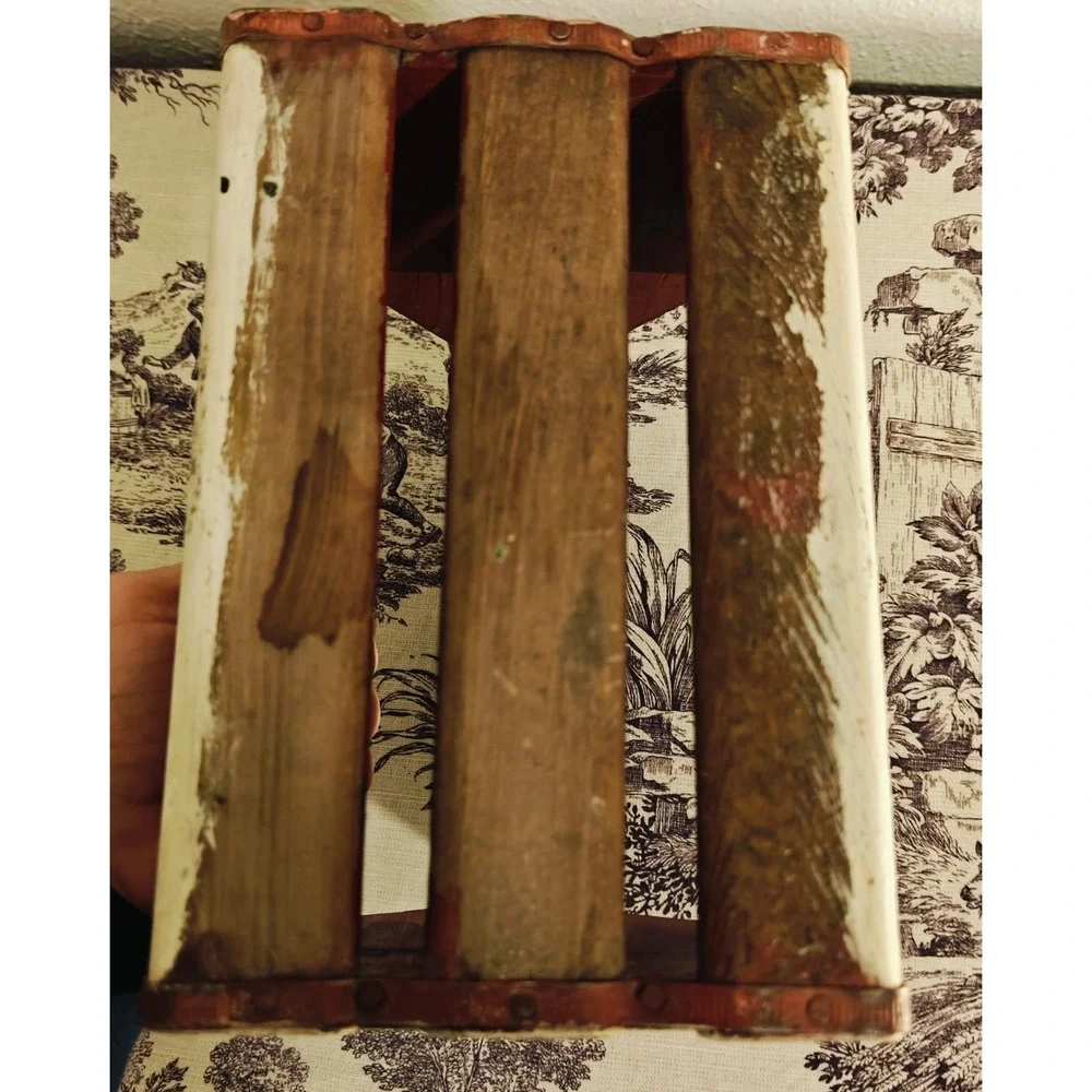 Vintage 50s MCM Hand Painted Organizer/Caddy Wooden Mallard